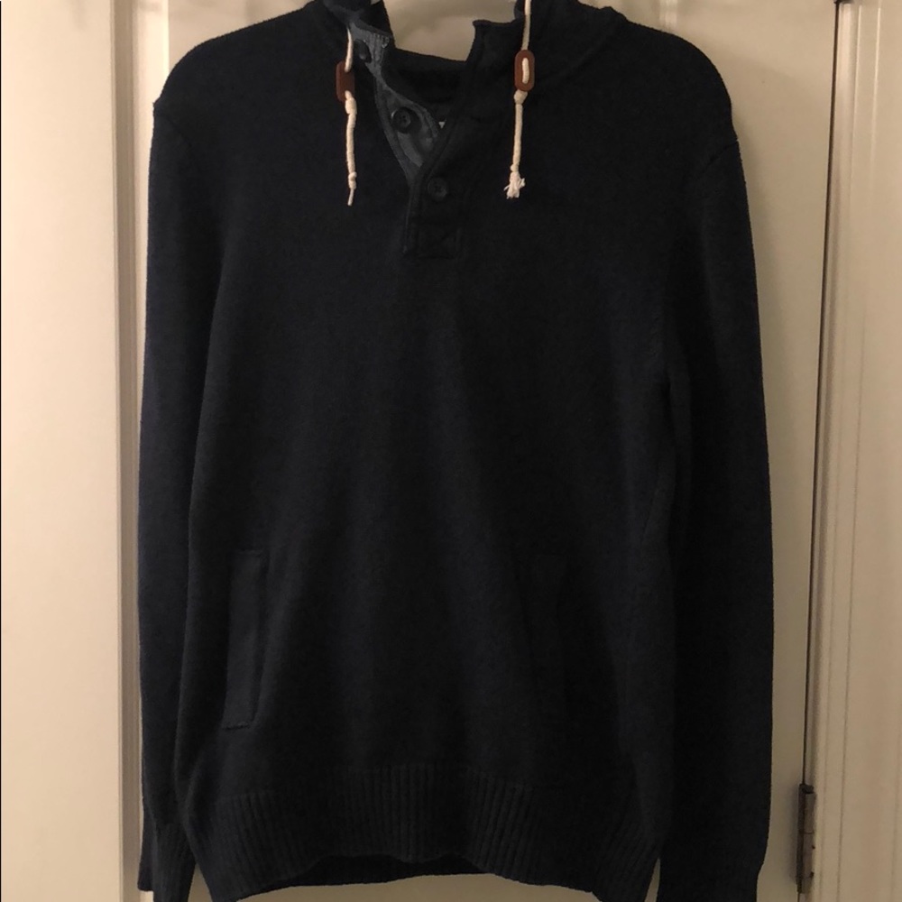 Smart Casual 3 Button Hoodie by LOGG OF h&m.